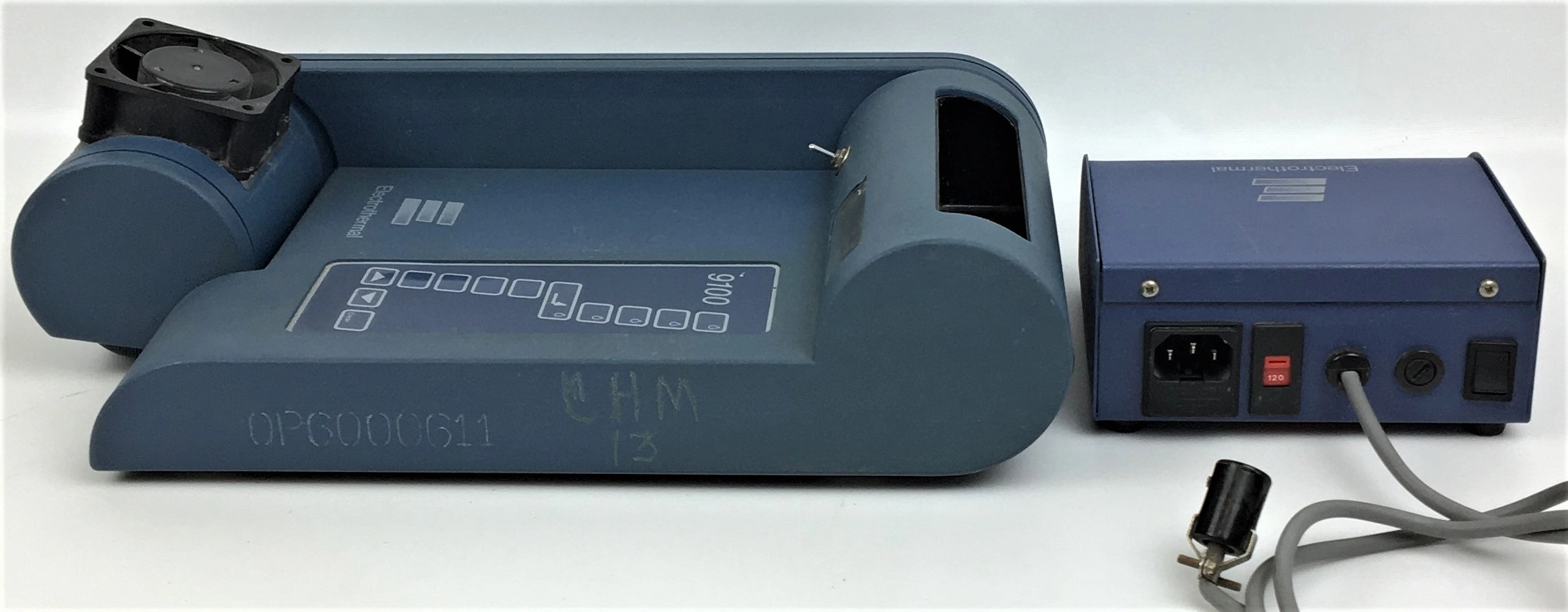 Electrothermal IA9100 MK2 MeltingPoint Apparatus with Power Supply