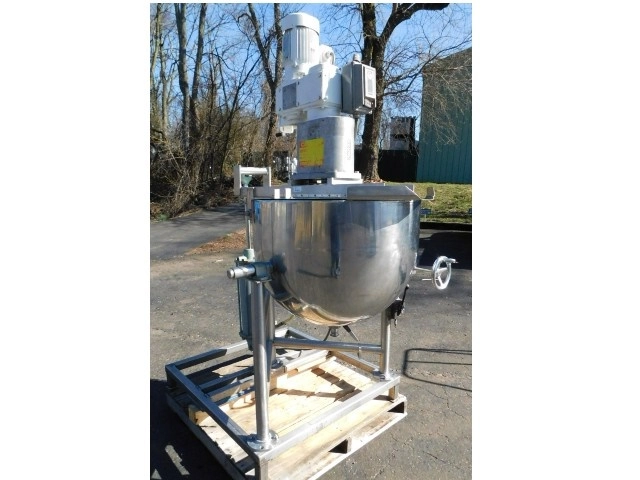 Groen 40 Gallon Jacketed Tilting Kettle with Twin Action Agitation