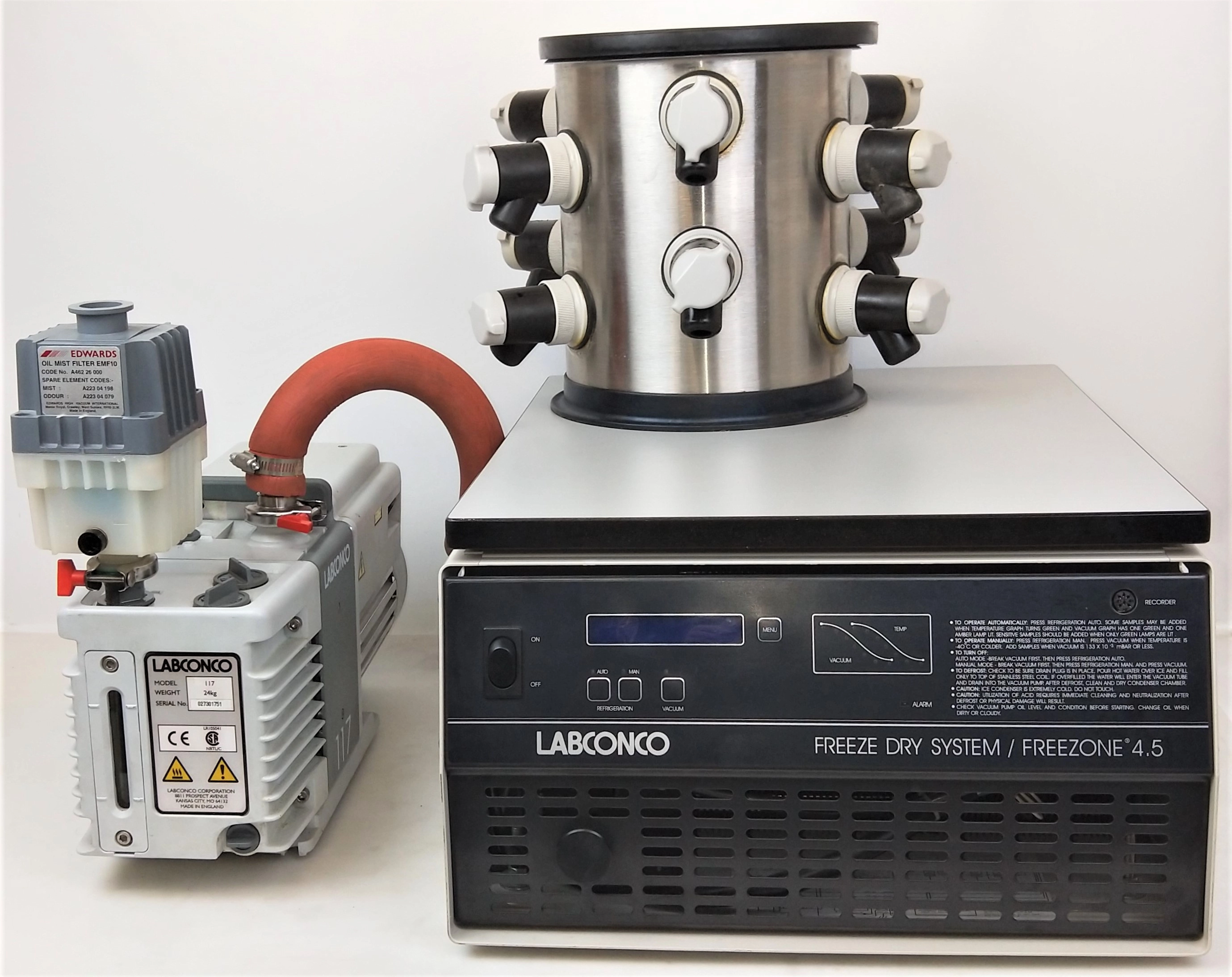 Labconco FreeZone 4.5 Benchtop Freeze Dryer with Vacuum Pump