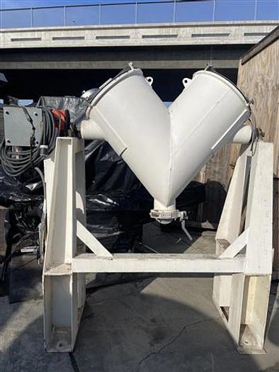 5 Cu Ft S.S. Patterson-Kelley Twin-shell Blender