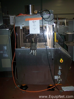 Korsch PH650 tablet press