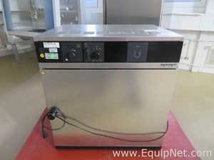 Memmert ULE 500 Electronically Controlled Oven