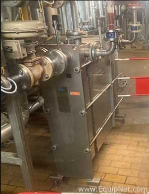 API Schmidt 316 Stainless Steel Plate And Frame Heat Exchanger 2 Pass 30.4 and 8.8 Sq MTR