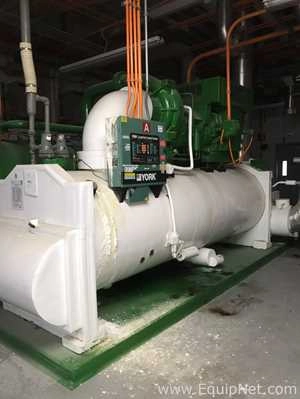 York YKQ2Q1HO-CXBS Chiller