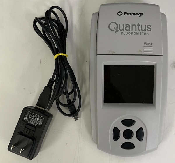 Quantus&trade; Fluorometer