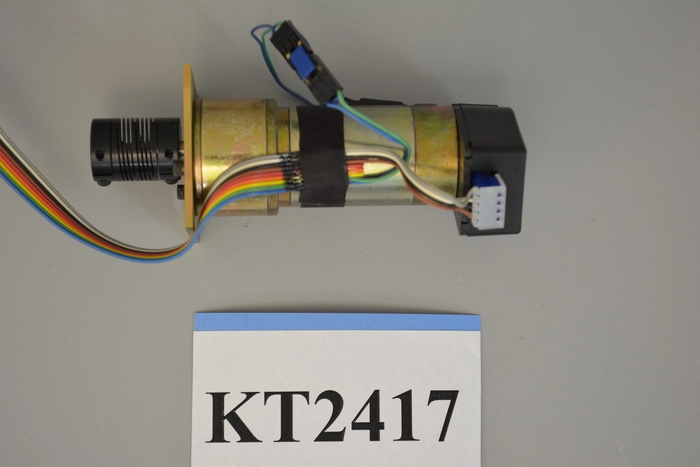 KLA-Tencor | GM8713F336-R1, Gear Motor, 24 VDC, 500 CPR, 19.5:1 Ratio