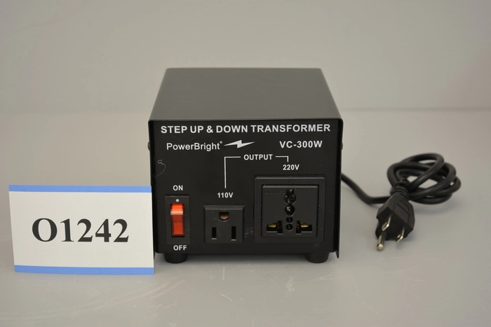 PowerBright | VC-300W, 300W Step Up &amp; Down Transformer