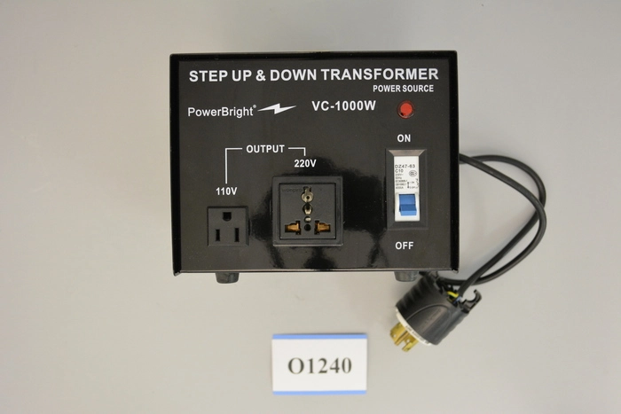PowerBright | VC-1000W, 1000W Step Up &amp; Down Transformer