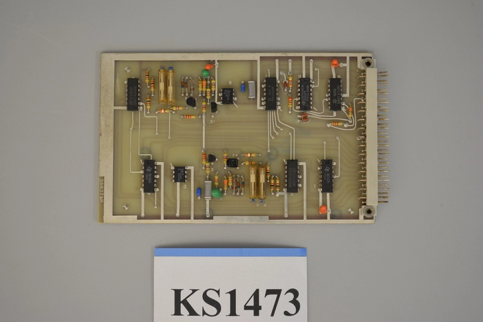 Suss | 559.27bB, Frequency Generator Z-Axis and Substrate