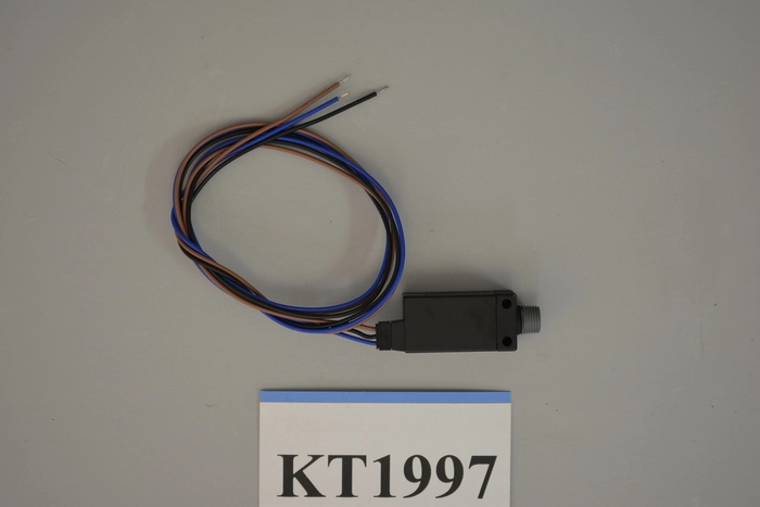 KLA-Tencor | AIT2 Robot Vacuum Switch
