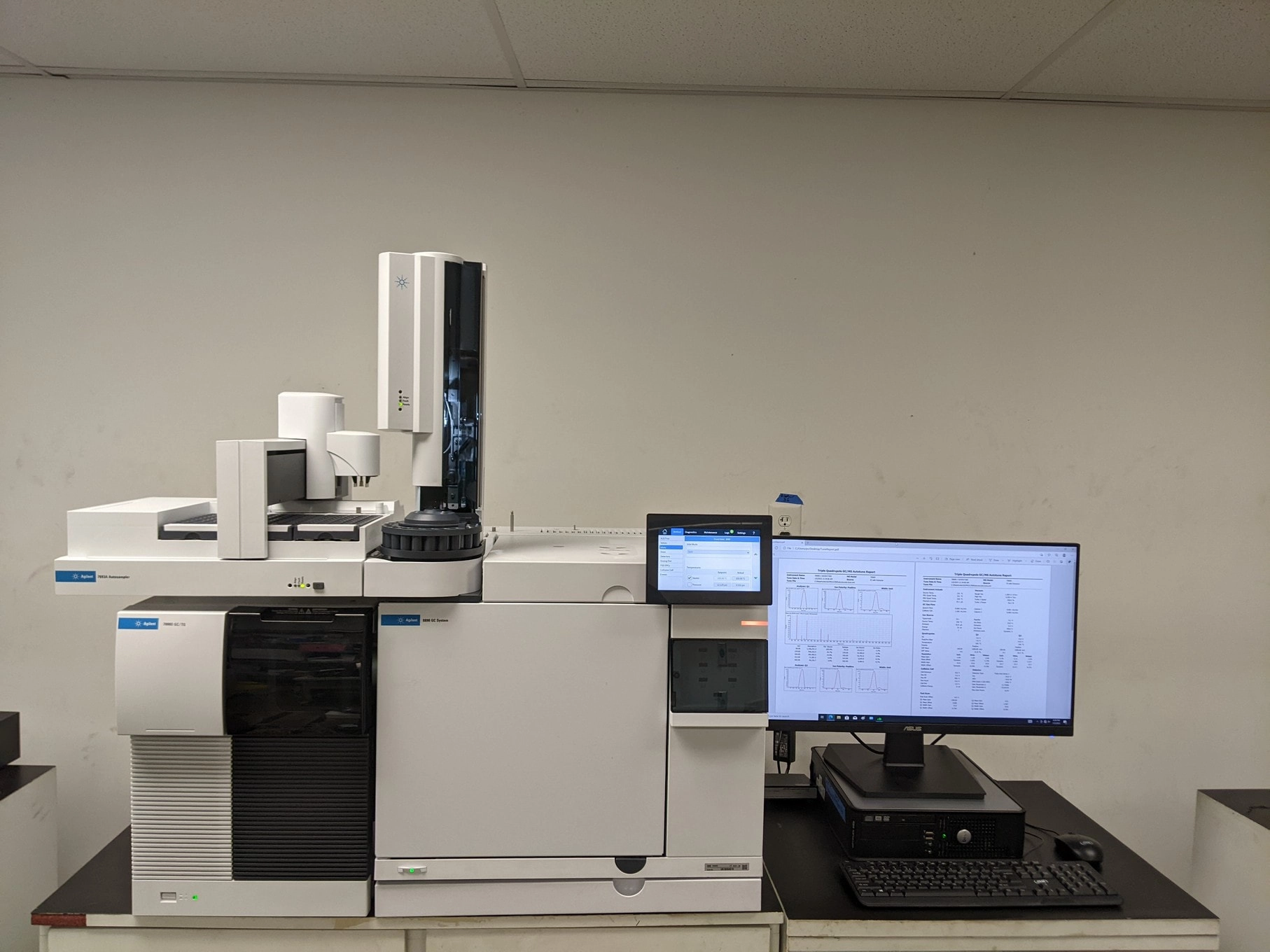 Agilent 8890, 7000D GCMSMS with 7693 Autosampler, Tested, Working