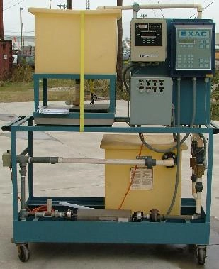 PORTABLE WEIGHT AND FLOW STATION? CONSISTS OF: 1) TOP HOPPER 24" X 18" X 18" 1) BOTTOM HOPPER 24" X 