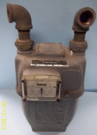 ROCKWELL MANUFACTURING CO MODEL: D 77-S GAS METER CA#: 717422 MAX WP: 5PSI 75 CFH