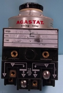 AGASTAT DIVISION AMERACE ESNA CORPORATION AGASTAT TIMING RELAY MODEL NO: 2412-PC COIL: 240/60 C3 : 