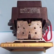 GENERAL ELECTRIC CONTRO MACHINE TOOL RELAY CR2810A 14 AT 600V, 10AMP,MAX 220V 209V 60 DEG C 22D13