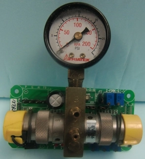 TRIATEK CP-3230 ANALOG INPUT TO PNEUMATIC OUTPUT TRANSDUCER WITH EV-2M- 24 VDC BOARD 13792-161 N1017