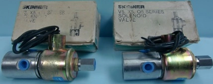 SKINNER V5, X5, Q5 SERIES SOLENOID VALVE 24 VDC 10 W 150 PSI ORIFICE 3/64" - 3/32" VALVE NO XQ53