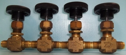 &frac14;" WHITEY BRASS VALVE B-1VS4 B B 