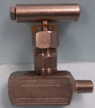 KF INDUSTRIES ¼ IN NEEDLE VALVE SS, 6000 PSI @200 DEG NPT MALE X FEMALE THREADED ENDS, 6000 PSI WO