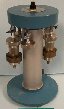 MILLIPORE, 6 POSITION PRESSURE FILTER CAROUSEL CAT NO XX42 000 20, 100 PSI MAX : 173 120V 50/60 H