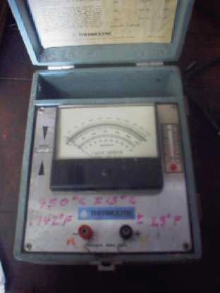 THERMOLYNE PORTABLE PYROMETER AND MILLI VOLTMETER, MODEL: PM-1K50 434899