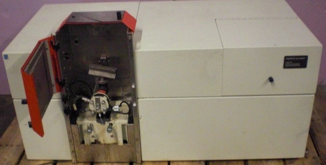 PERKIN ELMER ATOMIC ABSORPTION SPECTROPHOTOMETER, MODEL:5100, CONTROL NUMBER:148739, 105V-125V, 60Hz