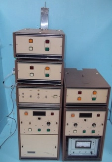 LOT DOHRMANN BOXES CONSISTING OF: 1) HUMIDIFIER SPARGER FURNACE 1 DOHRMANN CARBON ANALYZER 1) D