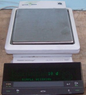 METTLER TOLEDO PR8002 DELTA RANGE BALANCE / SCALE MAX 1800 GRAM D=01G / 001 C FACT TDNR: 26467122