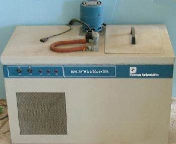 FORMA SCIENTIFIC 2095 BATH AND CIRCULATOR 115 VOLTS PHASE 1 2 WIRE 12 FIA 60 HZ MODEL 2095 20968-069