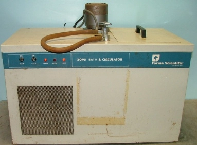 FORMA SCIENTIFIC 2095 BATH AND CIRCULATOR 115 VOLTS PHASE 1 2 WIRE 12 FIA 60 HZ MODEL 2095 20968-069