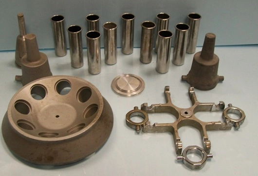 LOT IEC CENTRIFUGE PARTS CONSISTING OF: (1) 4 PLACE SWINGING BUCKET CENTRIFUGE ROTOR, (3) CENTRIFUGE