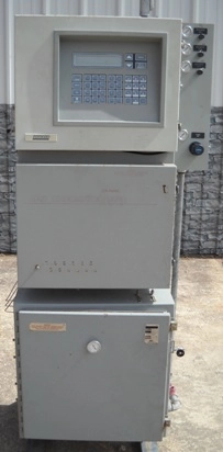 FOXBORO I/A SERIES PROCESS GAS CHROMATOGRAPH MODEL: SAMPLE SYSTEM ORIGIN 2B9449, REF NO 94F57090-0