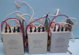 SIEVERS PLASTICS CAPACITORS, INC PT NO: TOR 78V22L137 REV; A INPUT: 120VAC/240VAC 50/60HZ OUTPUT: