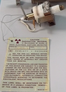 HEWLETT PACKARD 19233 ELECTRON CAPTURE DETECTOR (ECD) NO 5441, NO K2666, DATE 5/96
