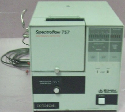 ABI ANALYTICAL KRATOS DIVISION SPECTROFLOW 757 ABSORBANCE DETECTOR, : 9000-7571, : 3189-TTBK, VOLTS: