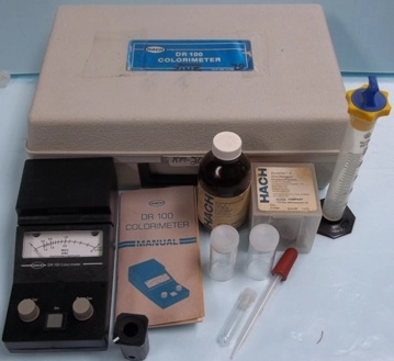 HACH DR 100 COLORIMETER MODEL NO: 41100-70, NO: 880327757, CAT NO: 41134, ZINC OVER V METHOD, 1) NAL