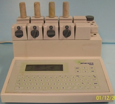 METTLER TOLEDO DL70ES TITRATOR TYPE DL70ES, FNR: 2589101, : 5118387953, WITH 4 BURETTE DRIVES (BASE