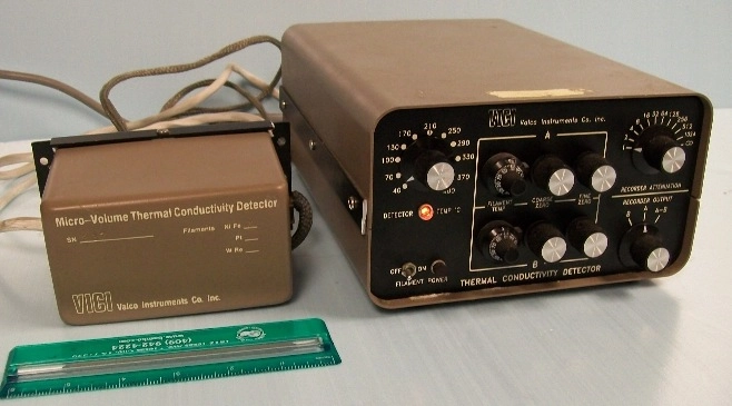 VICI THERMAL CONDUCTIVITY DETECTOR CONTROLLER MODEL: TCD-C, : 00183, 120VAC WITH VICI MICRO-VOLUME 