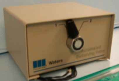 MILLIPORE WATERS, AUTOMATED SWITCHING VALVE : 60057, 1156, 12V, 1W, PNEUMATIC 60-100 PSIG MAX