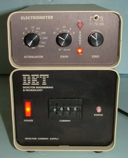 DET DETECTOR ENGINEERING AND TECHNOLOGY ELECTROMETER MODEL 4000E DET 0097 MADE IN USA E100 BIAS VOLT