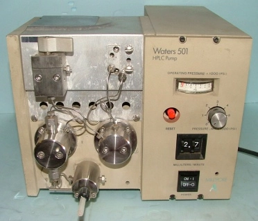 MILLIPORE WATERS 501 HPLC PUMP SOLVENT DELIVERY SYSTEM SDS-205383 LINE 115V/230V 250VA MAX