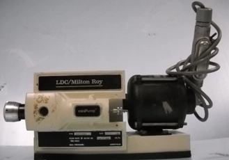 LDC / MILTON ROY MINI PUMP CHEMICAL INJECTION PUMP : 92015004 , : 0025125, MAX PRESSURE 6000 PSI, W