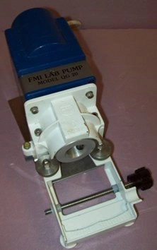 FLUID METERING INC, FMI LAB PUMP MODEL QG20 FMI PDM QA18604