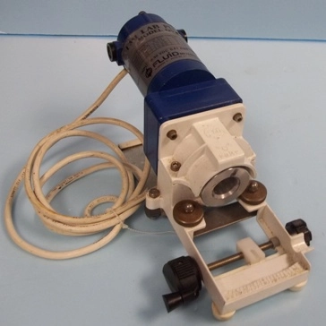 FMI FLUID METERING INC LAB PUMP Q PUMP MODEL: QV G50 PDM: QA38200, 0-90 VDC 041 AMPS 3/8 NO PUMP 