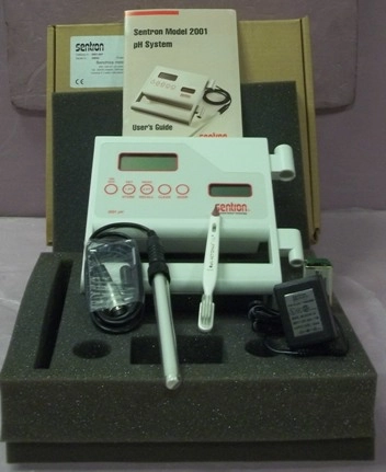 SENTRON MODEL 2001 PH METER 30822, INCLUDES 1) SENTRON 1000-001 PH PROBE, 1) SENTRON PLUG IN CLASS 2