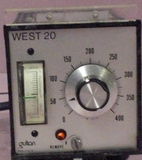 WEST 2O / GULTON TEMPERATURE CONTROLLER 0-400 DEG 