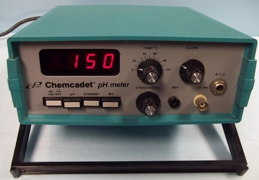 COLE-PARMER CHEMCADET PH METER MODEL: 5984-50, : 584293, 115V 60HZ, DIGITAL READOUT, TEMP ADJUST: 0-