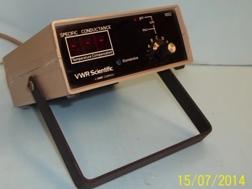 VWR SCIENTIFIC CO SPECIFIC CONDUCTANCE METER MODEL: 1052, : 8806110, 117V, 60HZ,