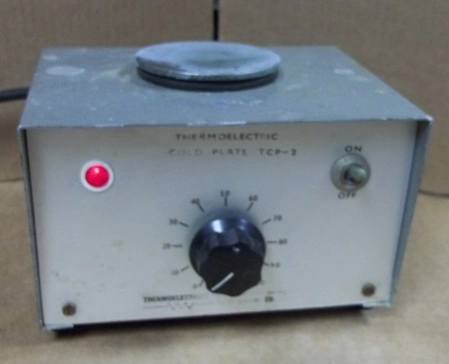 THERMOELECTRIC COLD PLATE MODEL: TCP-2, SURFACE PLATE 3" DIA