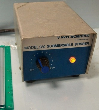 VWR SCIENTIFIC, MODEL 230 SUBMERSIBLE STIRRER, CAT NO 58947-409, V115 WATTS 50, 50/60HZ, PHASE 1, #